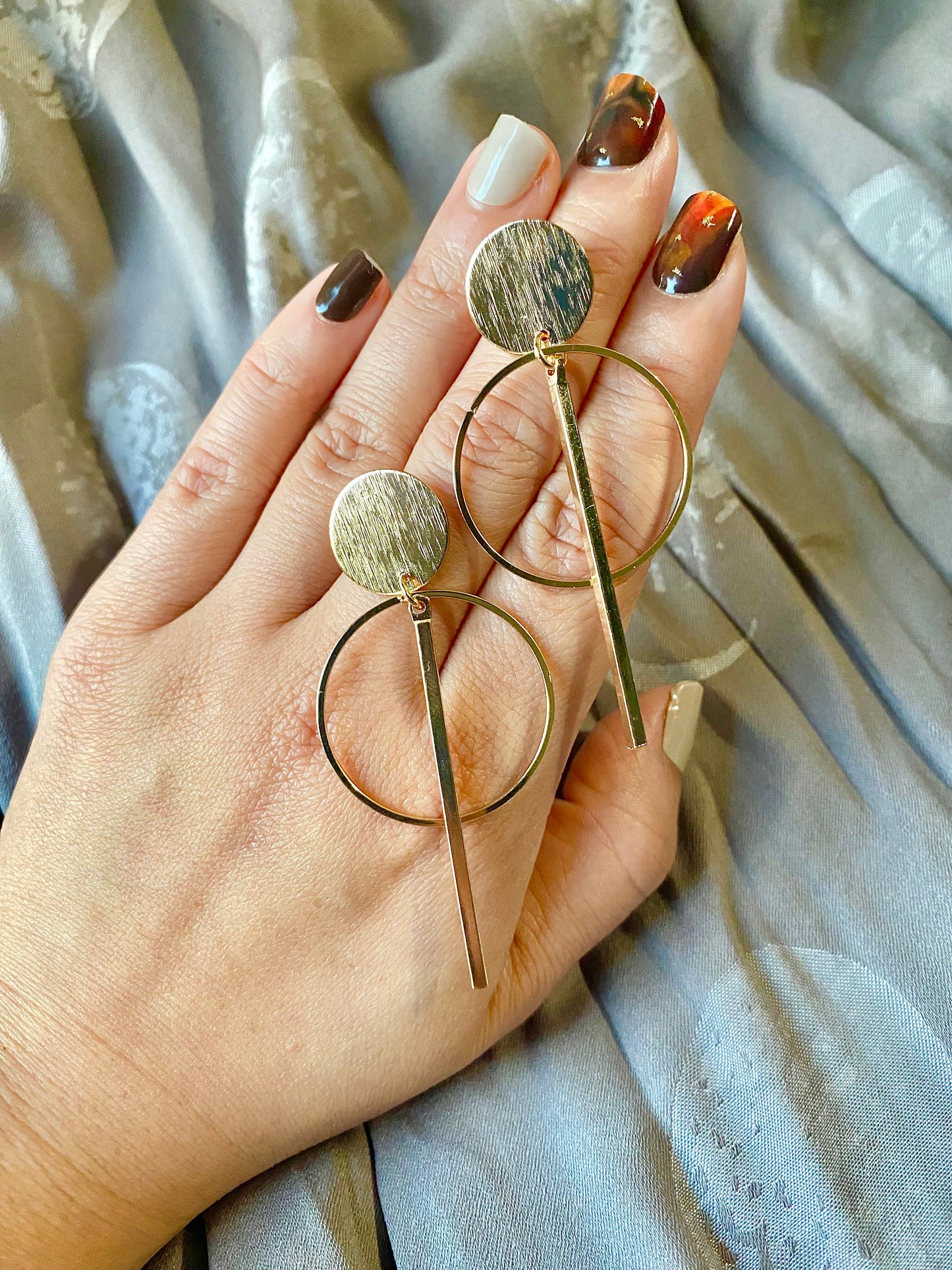 Geometric Dangles