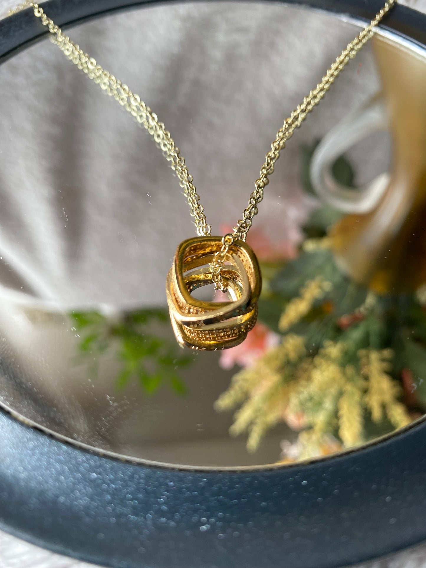 Interlocking Square Pendant Necklace