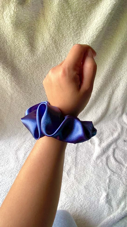 Blue Satin, M Scrunchie